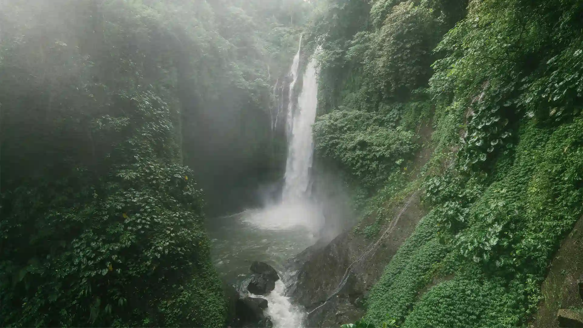 gpt-la-poma-waterfall-1